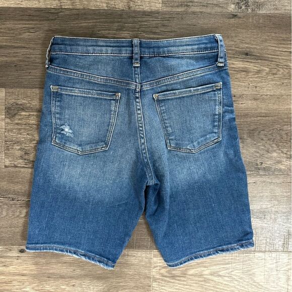 GIRLS GAP HIGH WAISTED BERMUDA SHORTS SIZE 12 - Picture 3 of 3